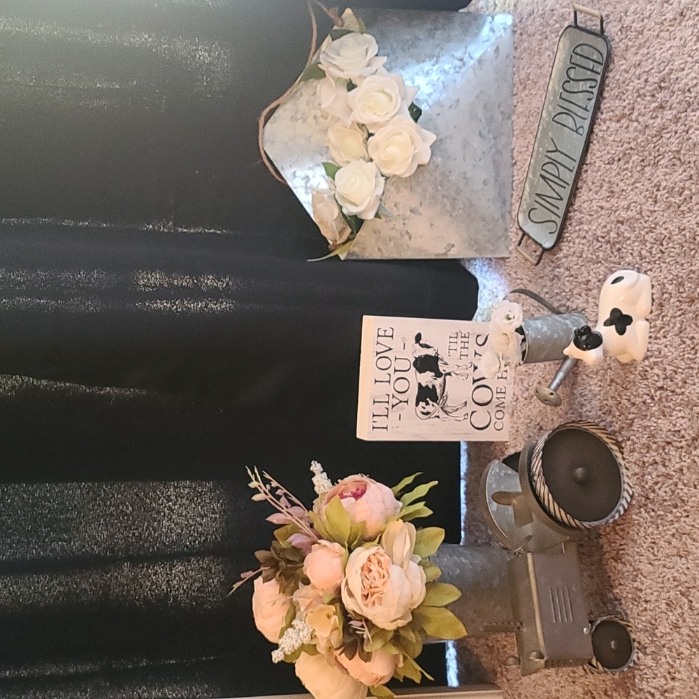 Farmhouse decor